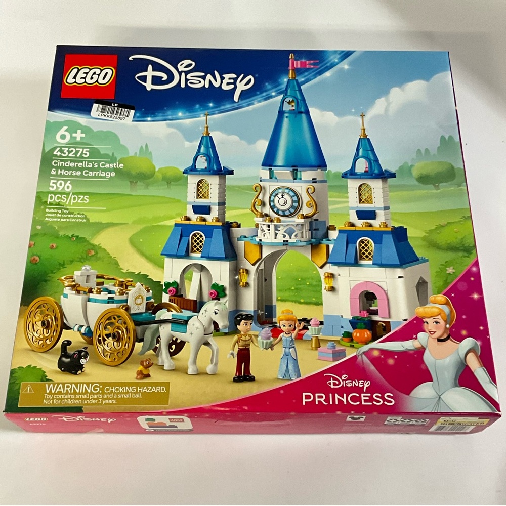 LEGO Disney Princess: Cinderella's Castle & Horse Carriage (43275) BRAND NEW
